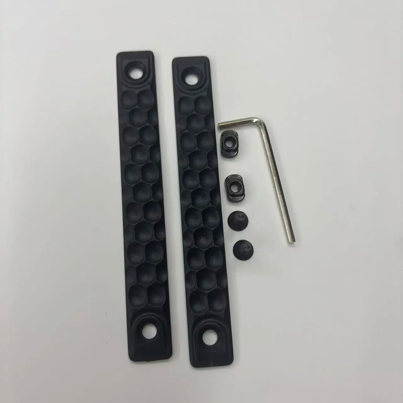 BattleGear™ M-LOK Rail Cover Panels - 2-Piece Tactical Handguard Set feature detail