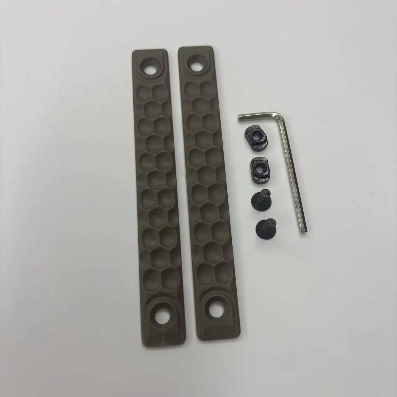 BattleGear™ M-LOK Rail Cover Panels - 2-Piece Tactical Handguard Set feature detail
