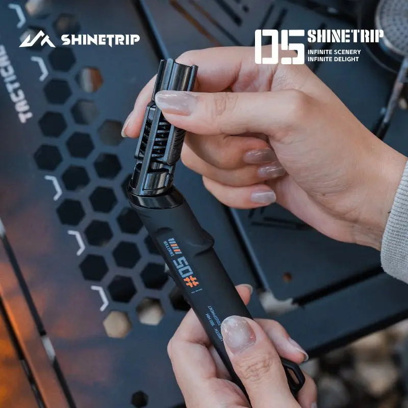BattleGear™ Foldable Nozzle Torch Lighter - Windproof Outdoor Igniter feature detail
